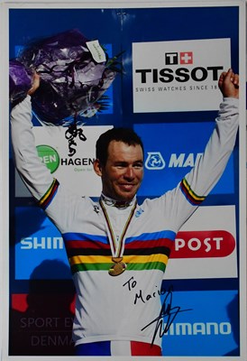 Lot 617 - MARK CAVENDISH; four signed colour photographs...
