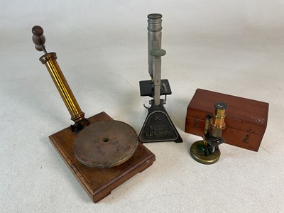 Lot 186 - A quantity of scientific equipment, to include...