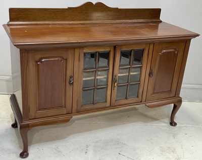 Lot 293 - An early 20th century mahogany bookcase with...