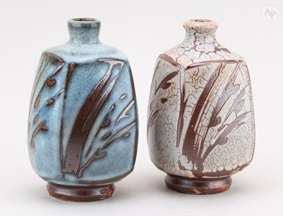 Lot 475 - MARK GRIFFITHS (born 1956); a square stoneware...