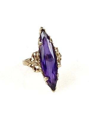 Lot 536 - A yellow metal dress ring stamped 10K, set...