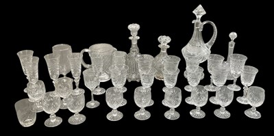 Lot 604 - A large quantity of assorted cut and crystal...