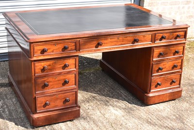 Lot 2 - A good Victorian mahogany partner's desk of...