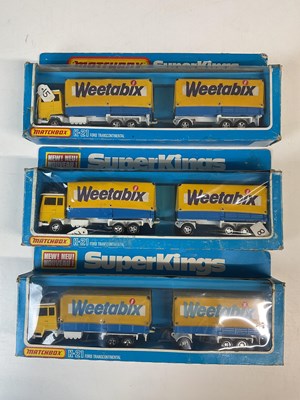 Lot 46 - MATCHBOX SUPERKINGS; three K-21 Ford trans...