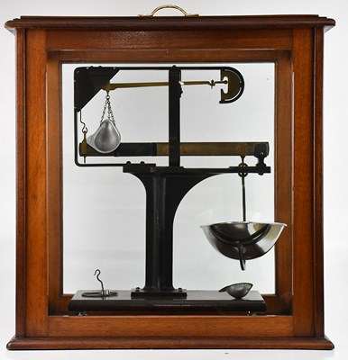 Lot 1044 - W.T. AVERY LTD, BIRMINGHAM; a mahogany and...