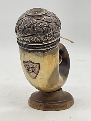 Lot 531 - A Victorian Scottish horn snuff mull, with...