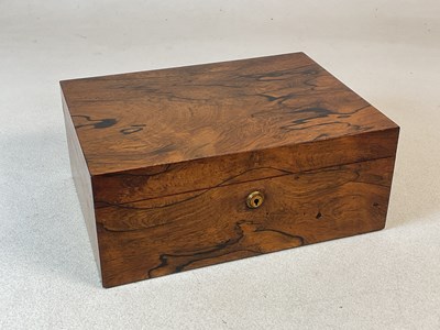 Lot 144 - A good quality 19th century rosewood box, with...