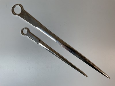 Lot 541 - JOHN PRATT; a George IV hallmarked silver meat...