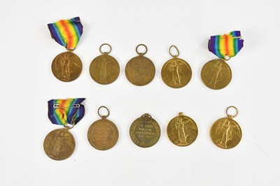 Lot 1252 - Ten WWI Victory Medals comprising medals...
