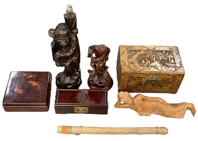 Lot 1064 - An early 20th century carved rootwood figure...