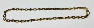 Lot 590 - A 9ct yellow gold open flat link chain, length...