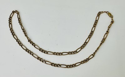 Lot 608 - A 9ct yellow gold chain, length 49cm, approx 8....