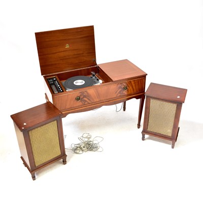 Lot 38 - DYNATRON; a radiogram with high spec gold ring...