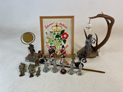 Lot 307 - STADDEN; a collection of piper figures,...