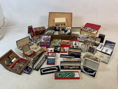 Lot 714 - An enormous collection of costume jewellery...
