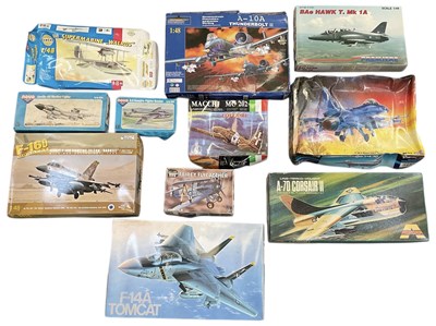 Lot 506 - A collection of eleven assorted scale model...