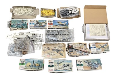 Lot 513 - A quantity of assorted scale model kit parts...