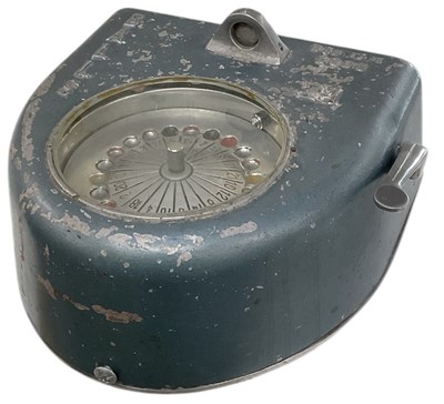 Lot 258 - BREVETE; an early 20th century tabletop twenty-...