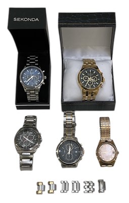 Lot 1444 - Five gentleman's wristwatches, comprising a...