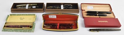 Lot 342 - Six assorted boxed vintage fountain pens, pens...