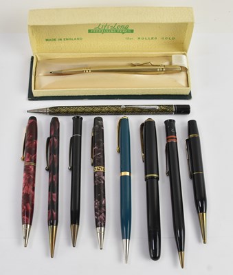 Lot 347 - A collection of ten assorted vintage...