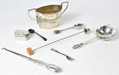 Lot 1058 - A mixed lot of hallmarked silver items,...
