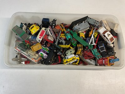 Lot 267 - A large collection of various diecast toys.