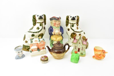 Lot 190 - A mixed lot of pottery comprising a 19th...