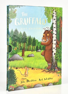 Lot 640 - DONALDSON (JULIA), THE GRUFFALO, gift edition,...