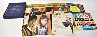 Lot 328 - A small quantity of vinyl LPs to include...