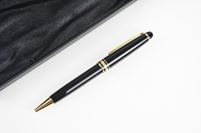 Lot 111 - MONTBLANC; a Meisterstück black resin and gold...