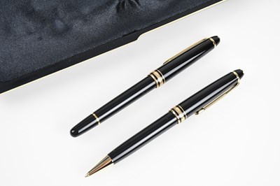 Lot 40 - MONTBLANC; a Meisterstück 146 black resin and...