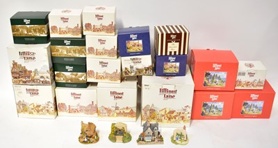 Lot 297 - LILLIPUT LANE; a quantity of boxed cottages to...