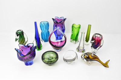 Lot 257 - Twelve items of coloured art glass including...