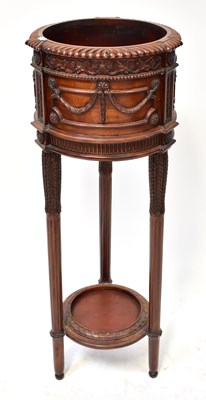 Lot 61 - A good quality reproduction...