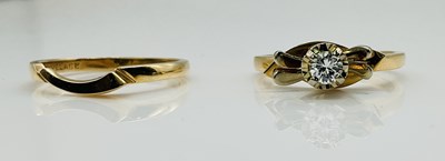 Lot 613 - LOVELACE; a boxed vintage 14ct gold diamond...