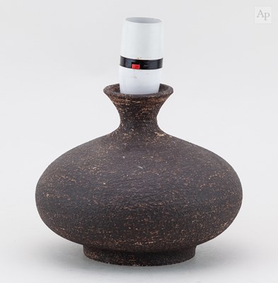 Lot 730 - WAISTEL COOPER (1921-2003); a squat stoneware...