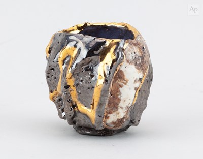 Lot 721 - TORU ICHIKAWA (born 1973); a stoneware guinomi...