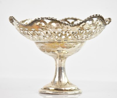 Lot 526 - HENRY MATTHEWS; an Edward VII hallmarked...