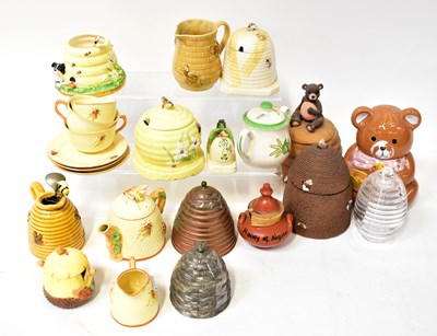 Lot 224 - A large collection of beehive-shaped honey...