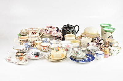 Lot 1905 - A collection of decorative ceramics and...