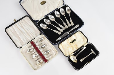 Lot 163 - WALKER & HALL; a cased set of six Victorian...