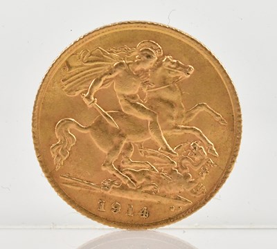 Lot 1092 - A George V half sovereign, 1914.