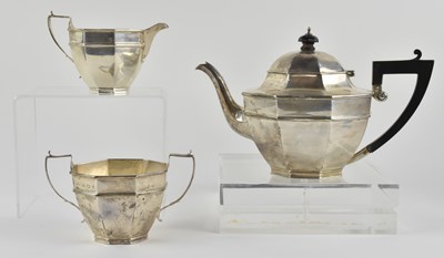 Lot 1147 - ASPREY & CO LTD; a George VI hallmarked silver...