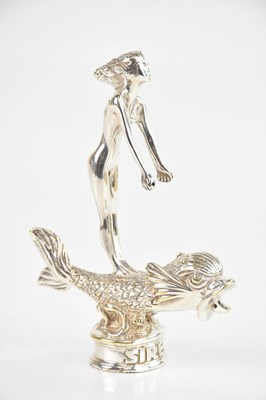 Lot 409 - An Art Deco style silver plated car mascot,...