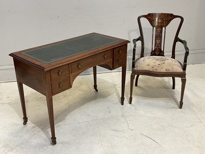 Lot 272 - An Edwardian inlaid mahogany kneehole writing...