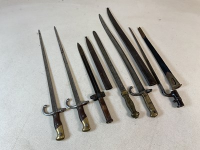Lot 286 - A collection of bayonets, to include French...