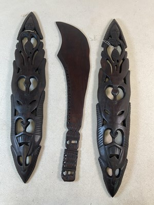 Lot 351 - A large African carved wooden ceremonial...