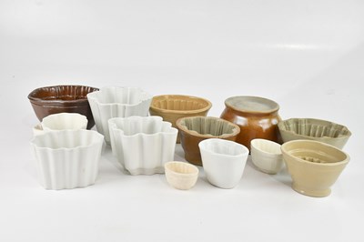 Lot 1948 - A collection of Victorian and later ceramic...