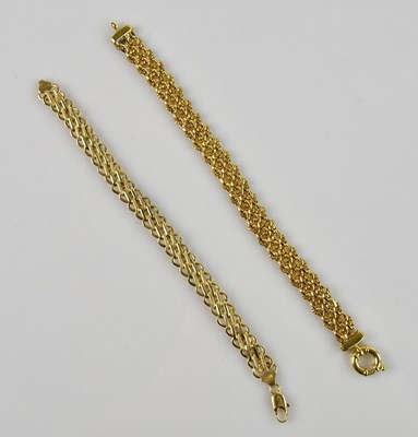 Lot 1130 - A 9ct yellow gold open fancy link bracelet,...